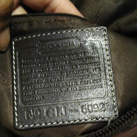 Purse - Picture 4 of 4